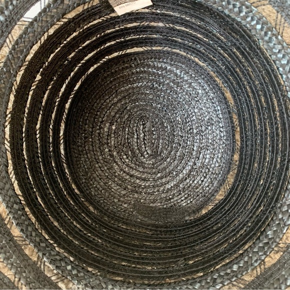 Vintage Black Straw Hat - Picture 5 of 7